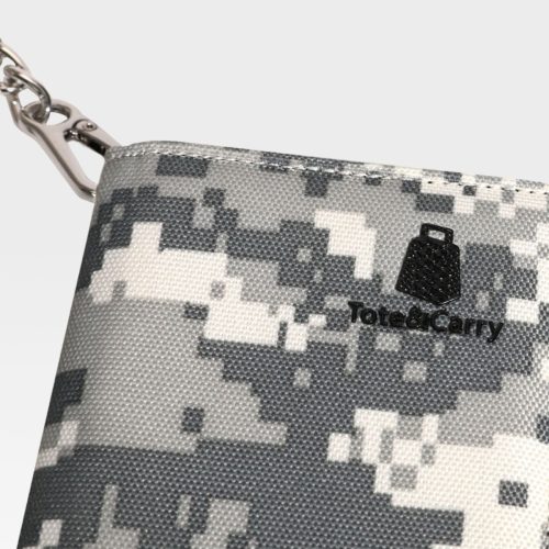 biker chain wallet in grey digital camouflage wallet men 5