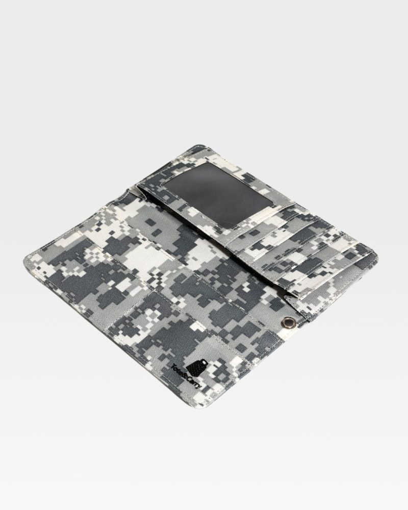 biker chain wallet in grey digital camouflage wallet men 9